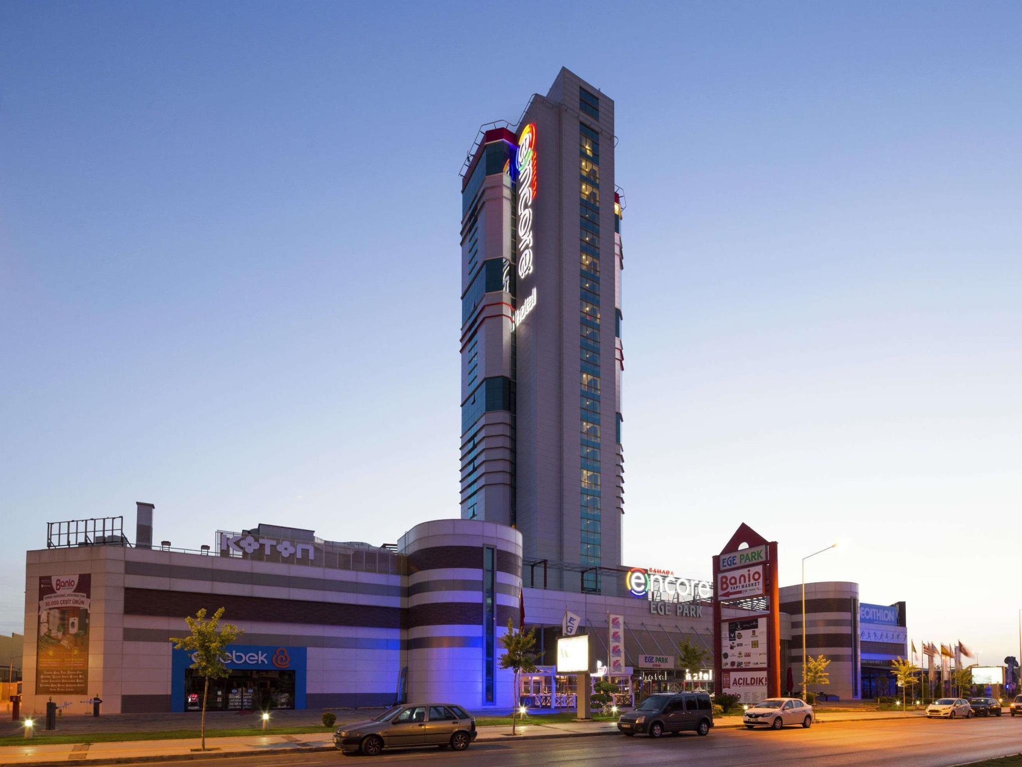 Ramada Encore By Wyndham İzmir Kültér fotó