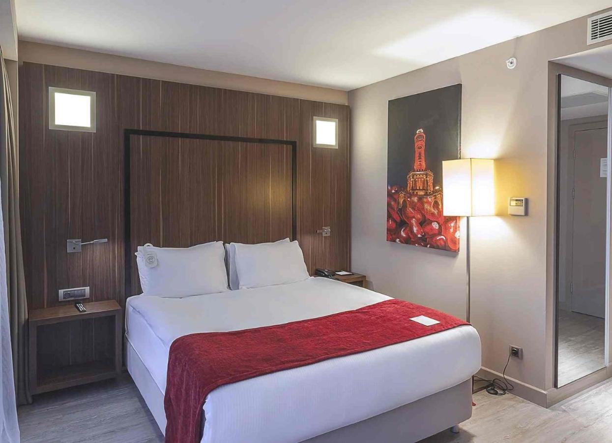 Ramada Encore By Wyndham İzmir Kültér fotó